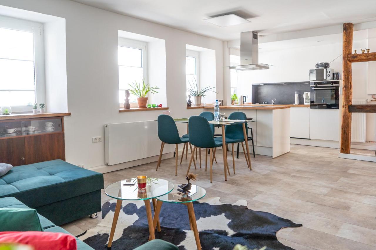 Moderne Altstadt-Ferienwohnung Hammelburg Bagian luar foto